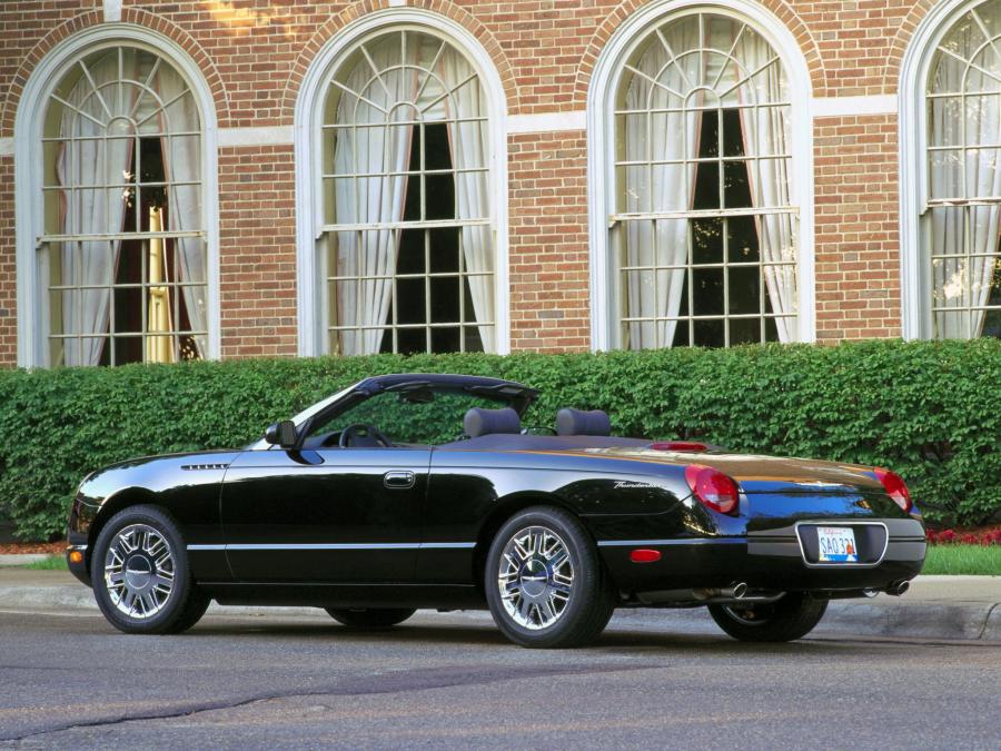 Ford Thunderbird Neiman Marcus Edition 2002 года  (фото 9 из 61)